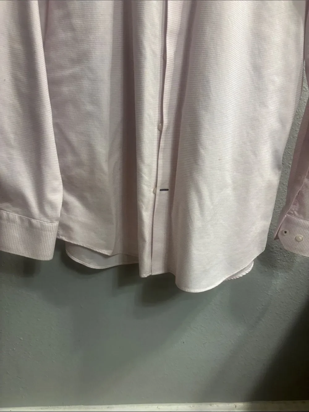 Banana Republic Light Pink Men's Dress Shirt - Classic Point Collar